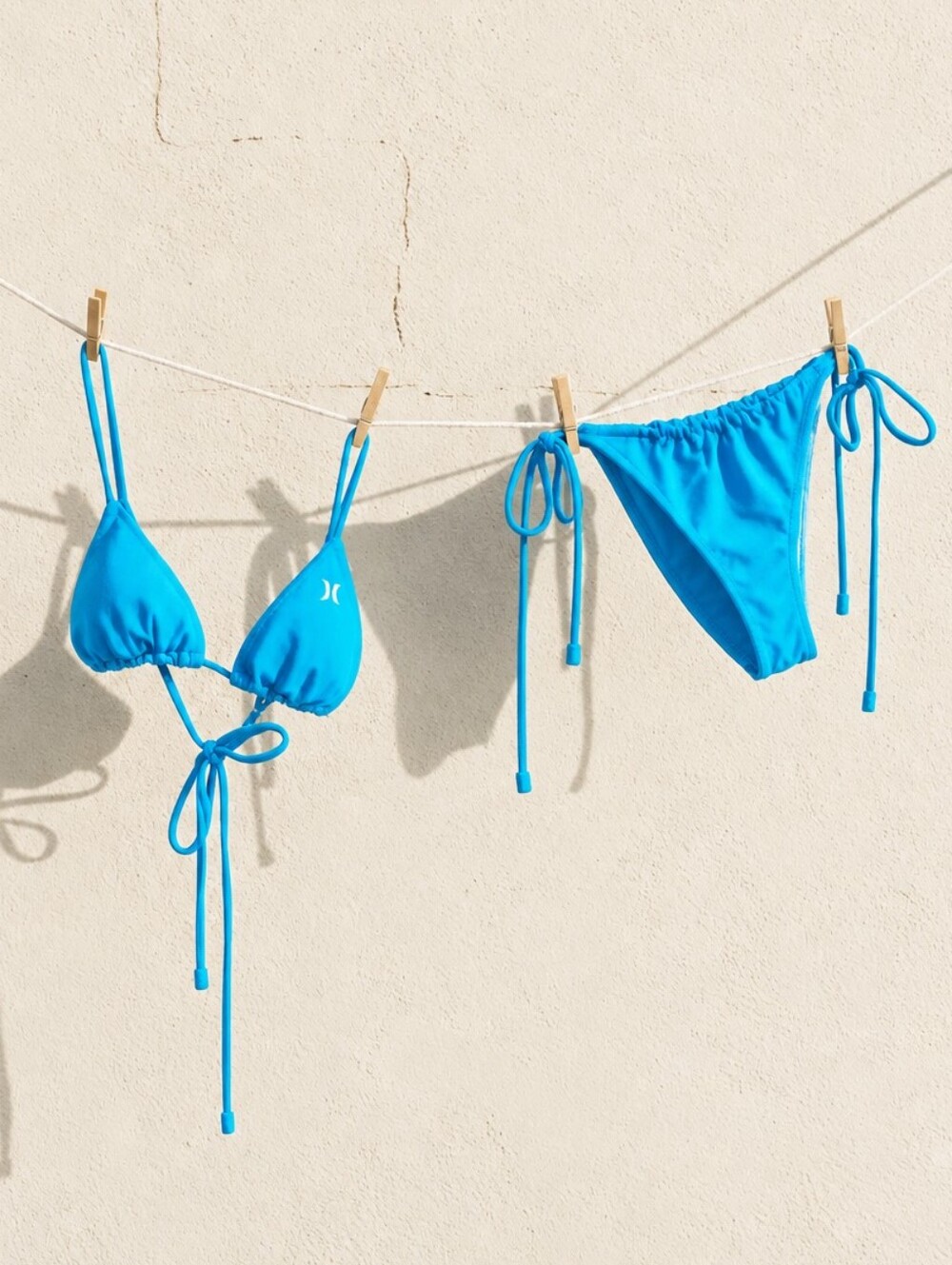 Hurley Solid Itsy Bitsy Bikini Top Cheeky Tie Side Bottom Set Blue M NWT